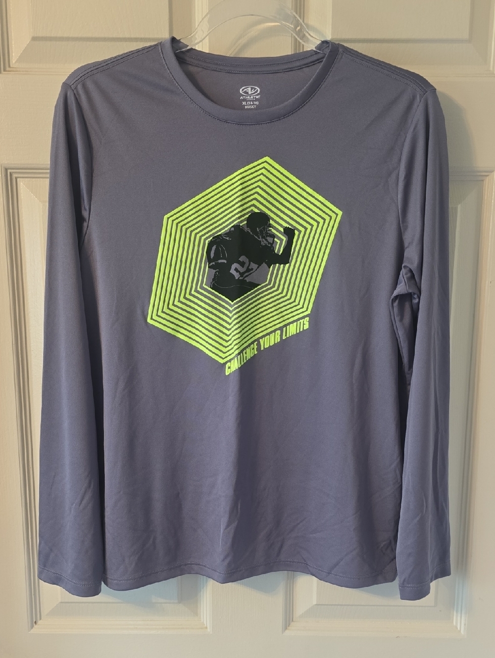 Athletic Works | Boy's | Long-Sleeve | Graphic Tee | Size XL 14-16 Husky